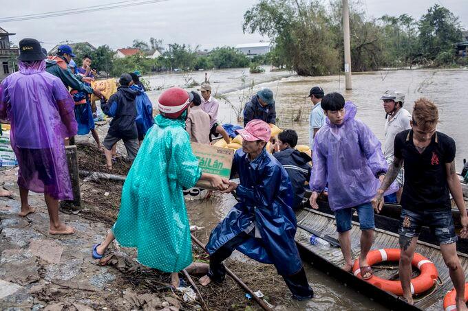 Thuốc tiêu hóa cần thiết trong và sau mùa lũ - Ảnh 1.