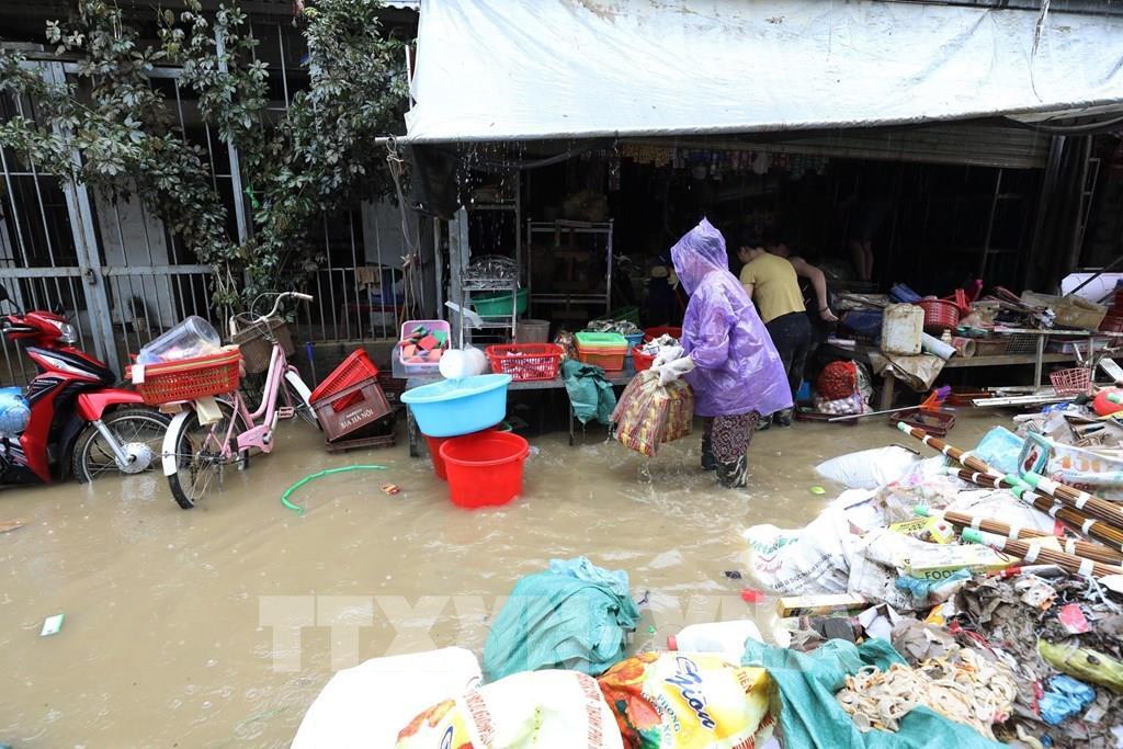 'Đặt tên' các bệnh truyền nhiễm thường gặp trong mùa bão lũ và biện pháp phòng ngừa - Ảnh 1.