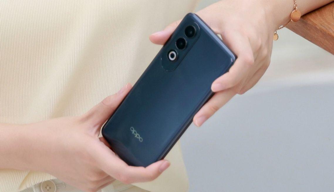 Oppo K12 Plus lộ cấu hình và thiết kế chi tiết trước ngày ra mắt - Ảnh 1.