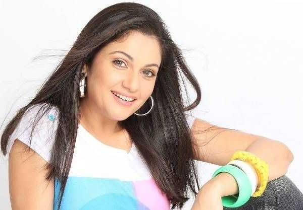 Gracy Singh - Awards, Best Movies, TV Shows, Biography, Birthday, Career, Age