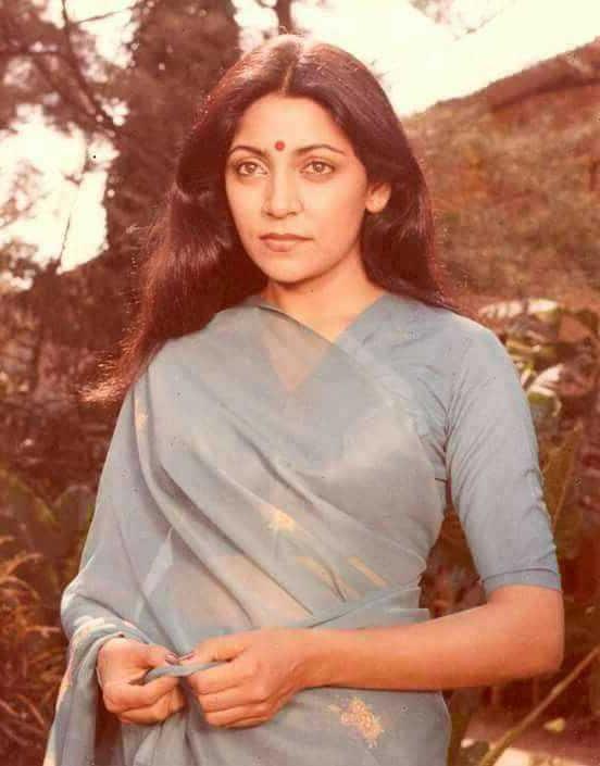 Deepti Naval - Biography, Age, Net Worth, Family, Movies
