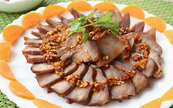 Lưỡi heo làm món gì ngon 1