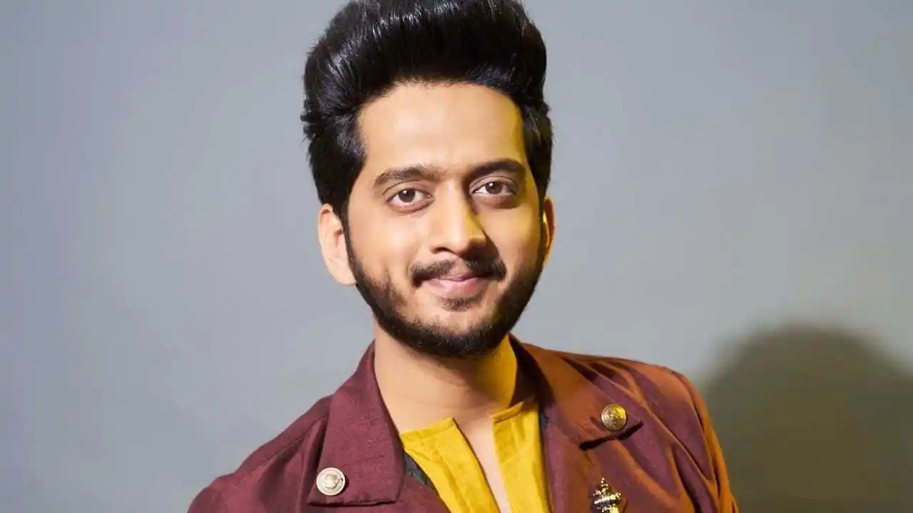 Amey Wagh - Age, Biography, Wife, Wiki, Family, Movies, Height, Web Series