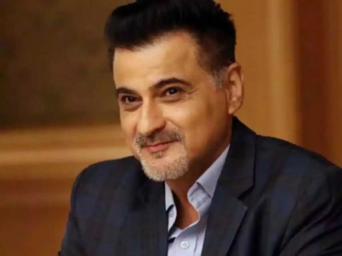 Sanjay kapoor actor wife daughter age web series net worth