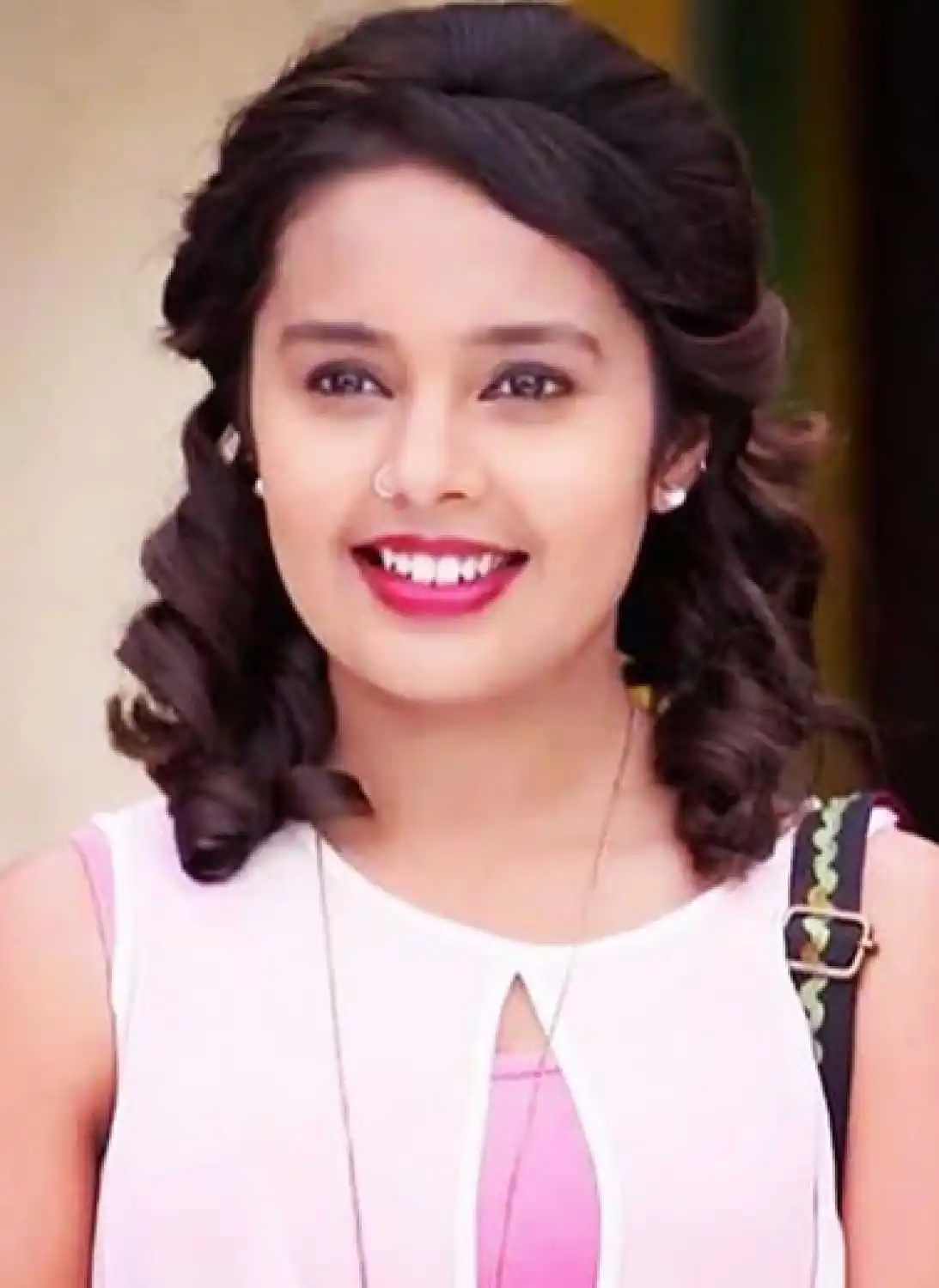 Shivani Rangole Movies Age Biography Net Worth Date of Birth Place of Birth