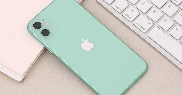 Mẫu iPhone sắp dừng sản xuất có giá cực rẻ trong tháng 9: Hàng đập hộp chỉ còn hơn 8 triệu