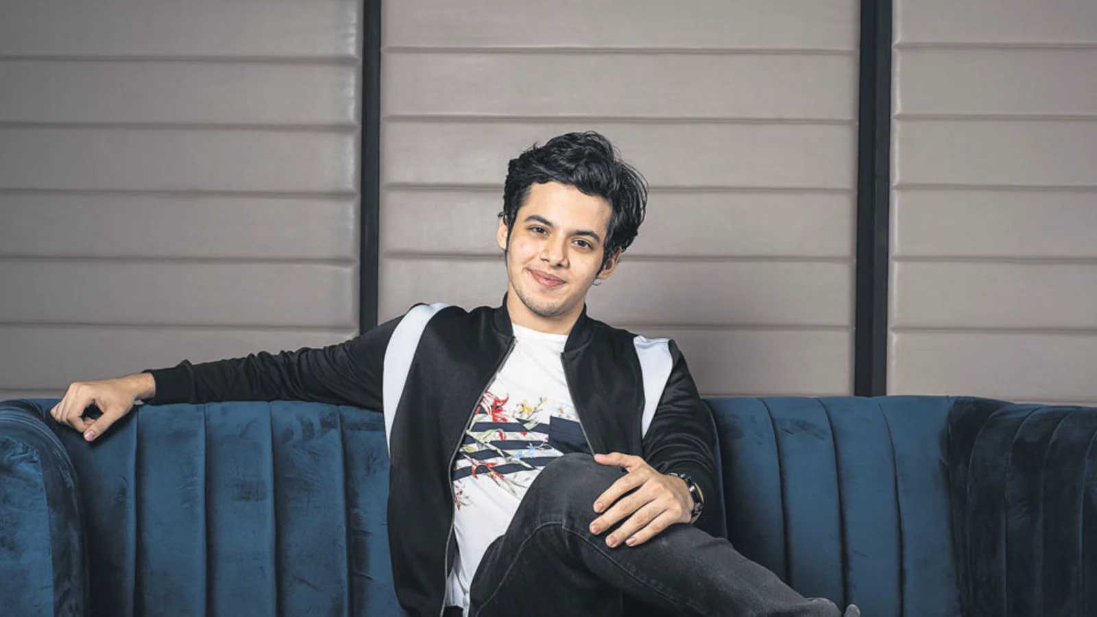 Darsheel Safary Biography, Movies, Facts, Girlfriend, Career