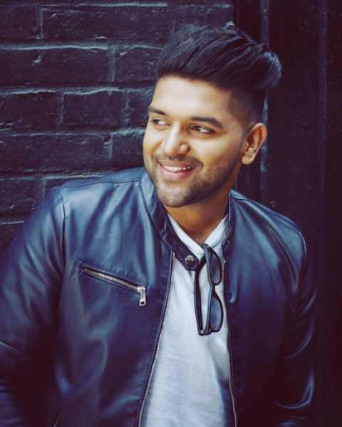 Guru Randhawa - Songs, Age, Biography, Net Worth, Affairs, Girlfriend, Wife