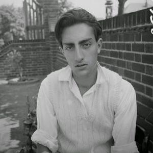 Mansoor Ali Khan Pataudi Family, Cricket, Biography, Wife, Son, Death