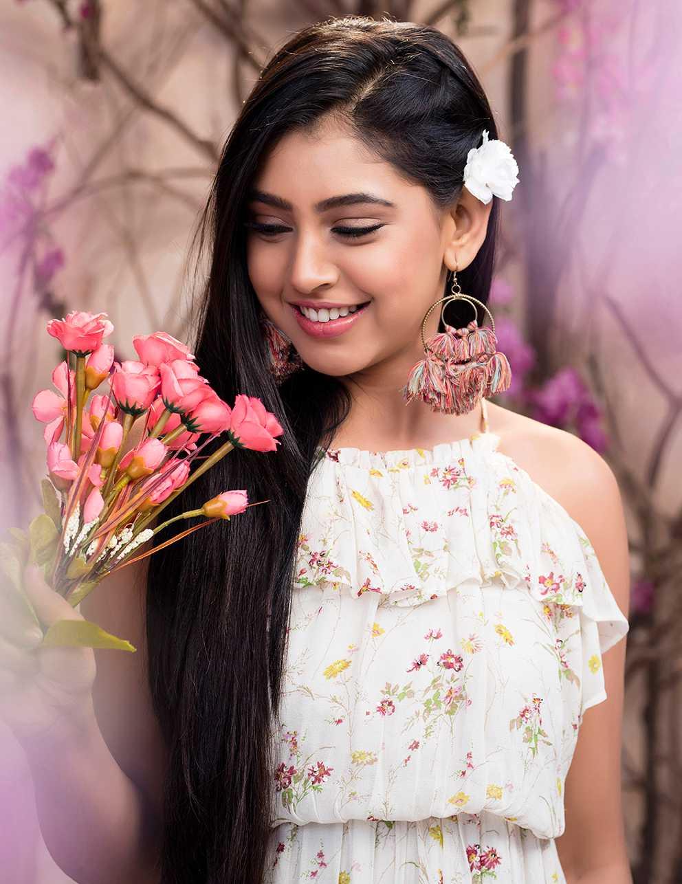 Niti Taylor Biography, Age, Net worth, Shows, Family, TV Shows