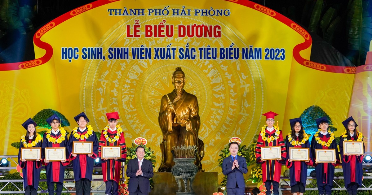  Hải Phòng biểu dương, khen thưởng 139 học sinh, sinh viên xuất sắc tiêu biểu 