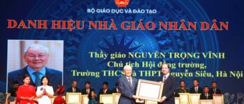 Người thầy duy nhất của Hà Nội được phong tặng danh hiệu “Nhà giáo nhân dân” năm 2024