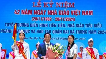 Quận Hai Bà Trưng tuyên dương điển hình tiên tiến, nhà giáo tiêu biểu