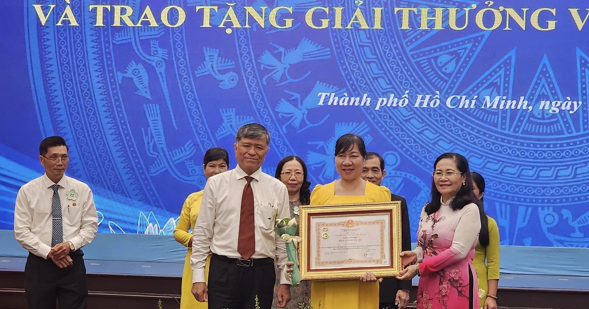  Thành phố Hồ Chí Minh vinh danh 14 NGƯT, 50 nhà giáo có thành tích xuất sắc 