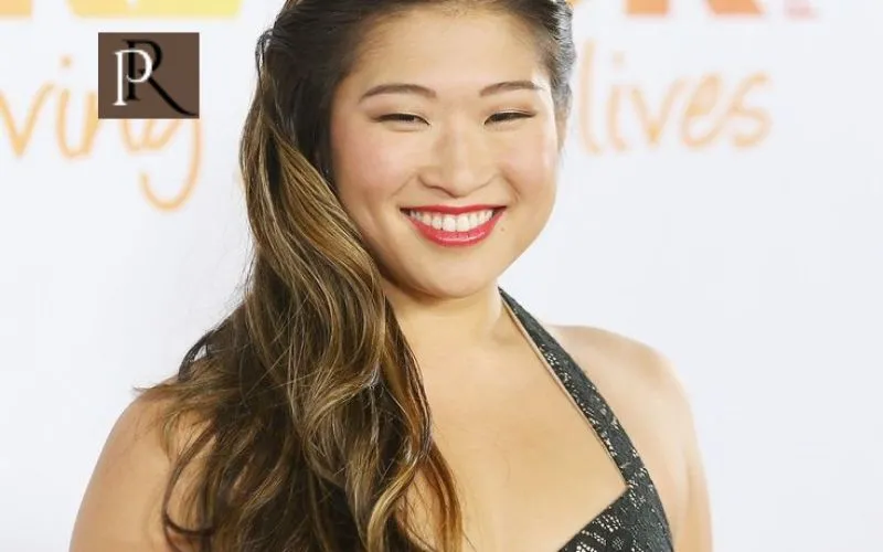 Jenna Ushkowitz Overview and Wiki